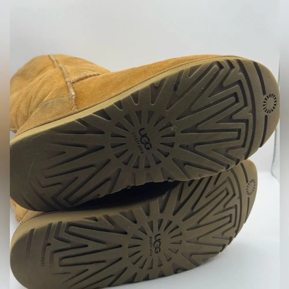 Used‎ size 6 Chestnut Tall Uggs
